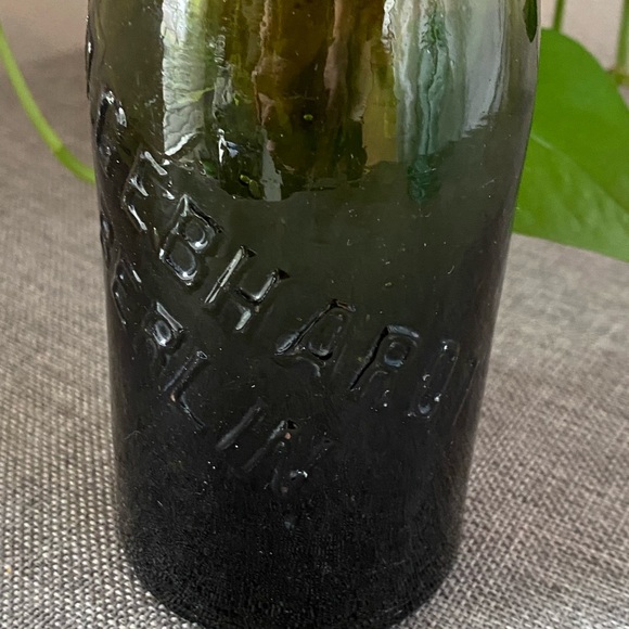 Vintage Berlin Glass Swing Top Bottle - Picture 5 of 6